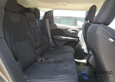 2015 Jeep Cherokee Latitude из США, поврежденный, VIN 1C4PJMCS5FW654644